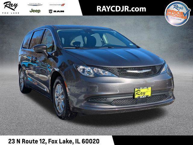 Certified 2023 Chrysler Voyager LX image 1