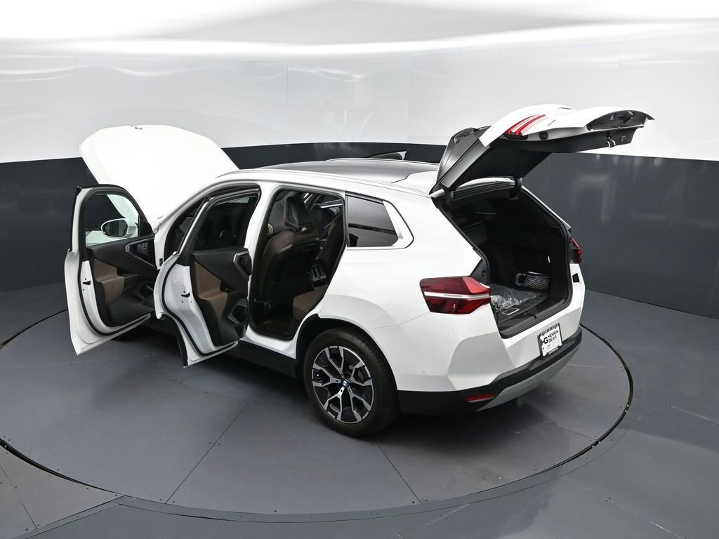 Certified 2025 BMW X3 xDrive30i w/ Premium Package image 47
