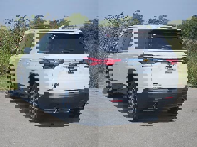 Used 2023 Chevrolet Traverse LT image 5