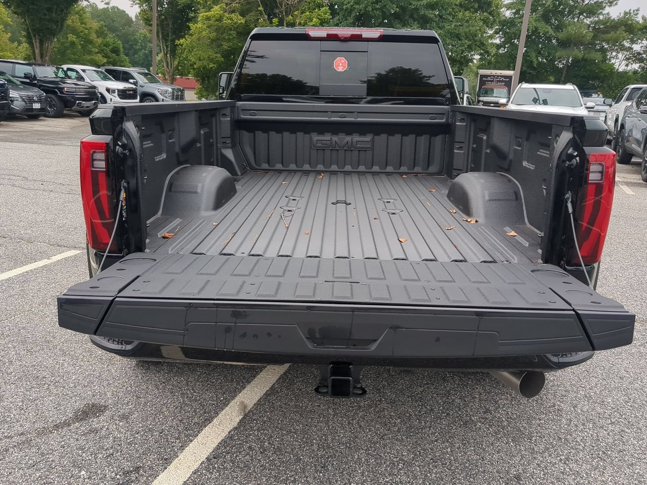 New 2026 GMC Sierra 3500 Denali w/ Denali Reserve Package AWD/4WD image 27