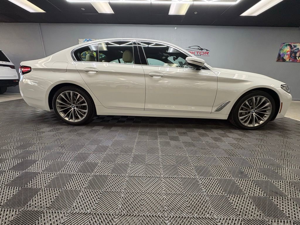 Used 2023 BMW 540i xDrive w/ Convenience Package AWD/4WD image 15