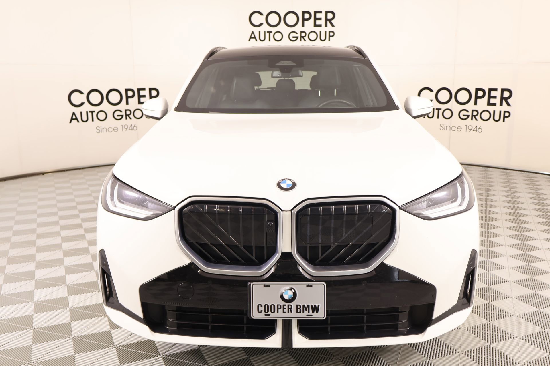 Used 2025 BMW X3 xDrive30i image 9