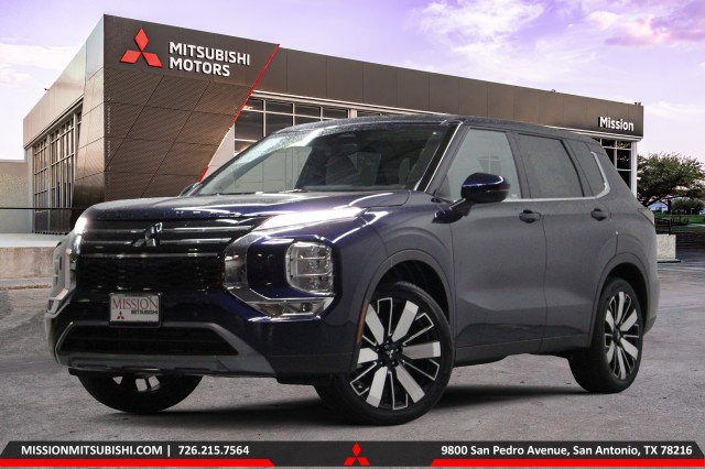 New 2025 Mitsubishi Outlander SE