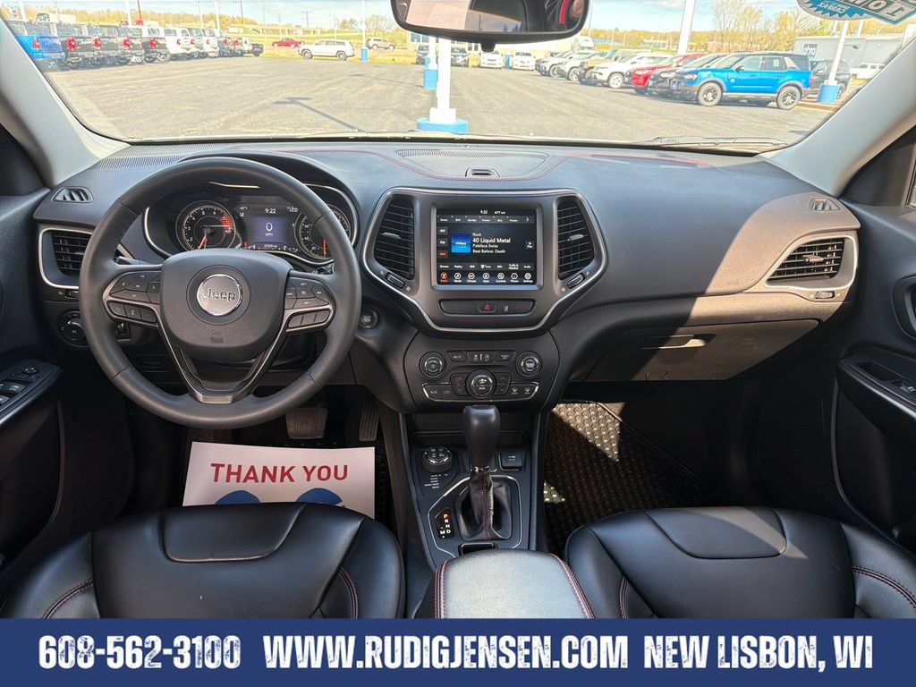 Used 2022 Jeep Cherokee Trailhawk AWD/4WD image 12