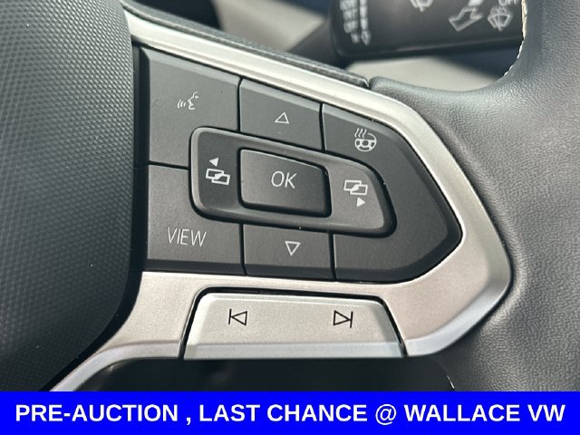 Certified 2023 Volkswagen Taos SE w/ Panoramic Sunroof Package FWD image 25