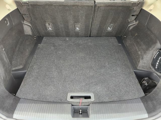 Certified 2022 Nissan Rogue SV image 26