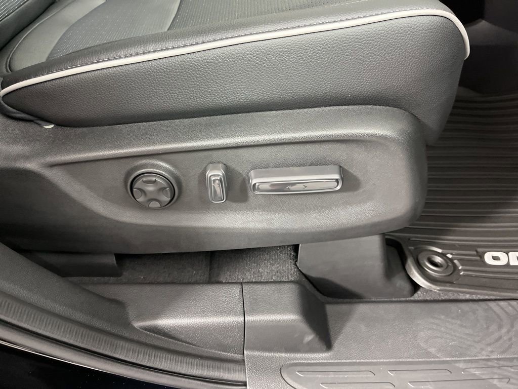 New 2026 Honda Odyssey Elite image 9