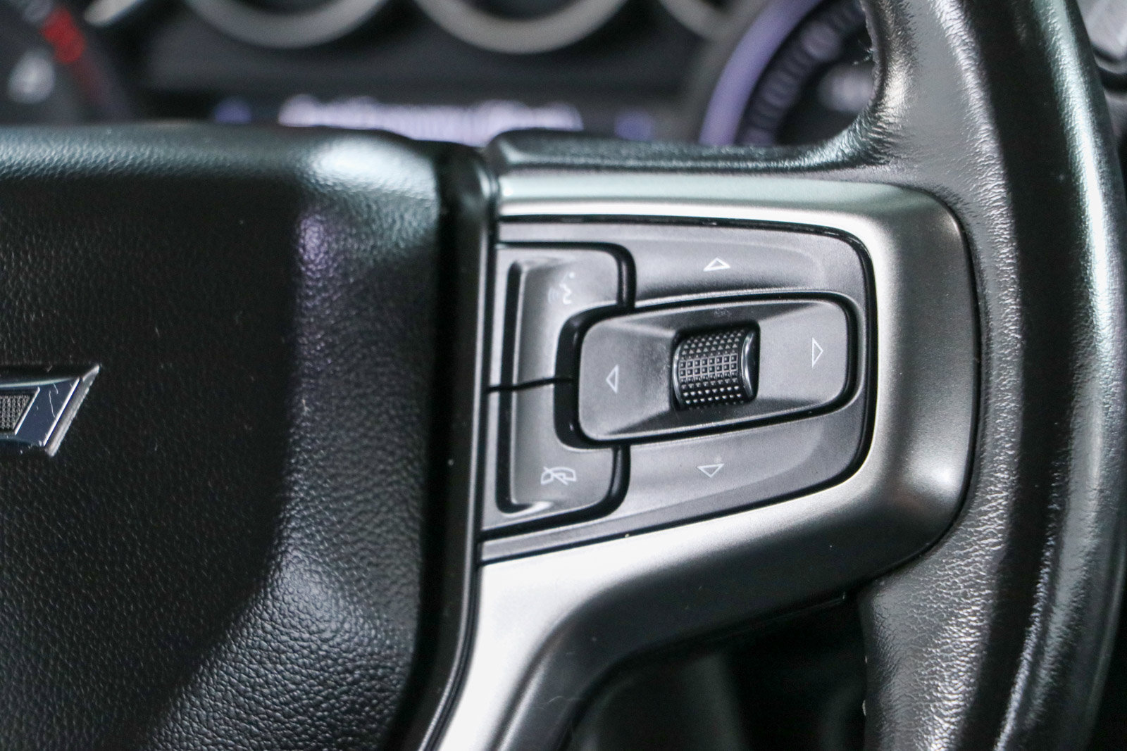 Used 2021 Chevrolet Silverado 1500 LT Trail Boss w/ Convenience Package II AWD/4WD image 15