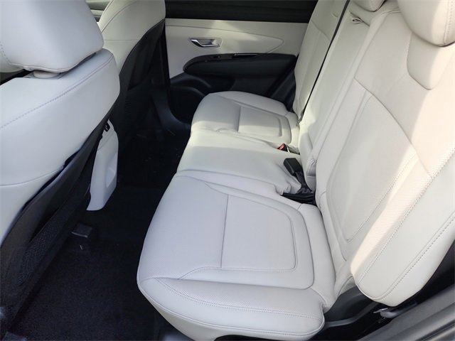New 2025 Hyundai Tucson Limited image 15