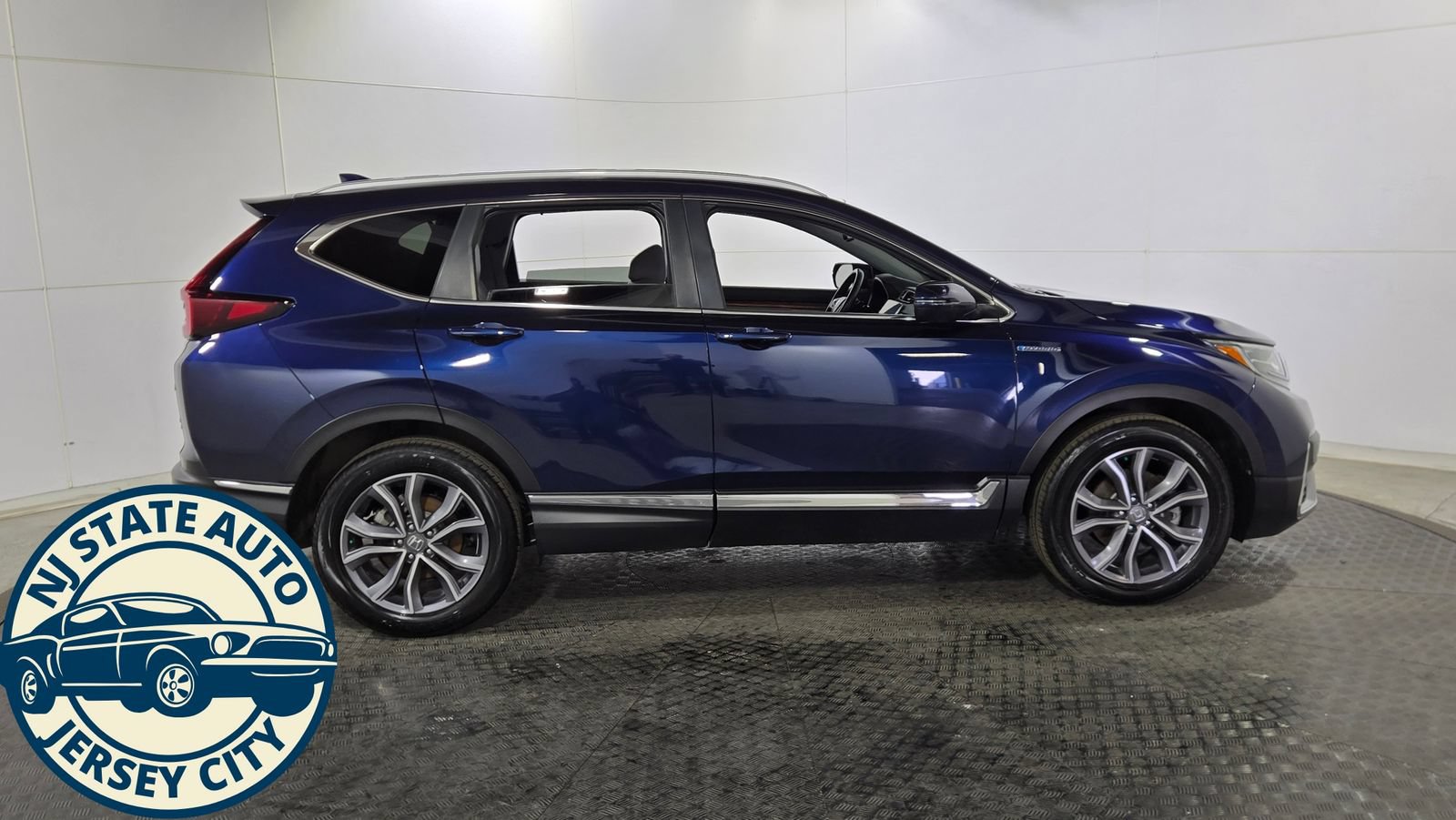 Used 2021 Honda CR-V Touring image 8
