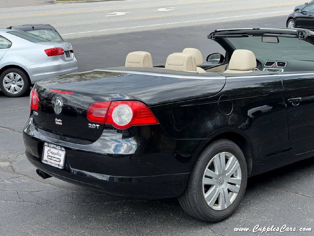 Used 2008 Volkswagen Eos 2.0T FWD image 35