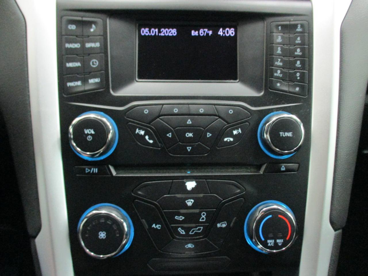 Used 2013 Ford Fusion SE FWD image 20