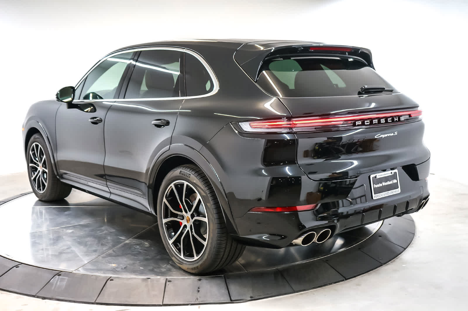 New 2026 Porsche Cayenne S AWD/4WD image 3