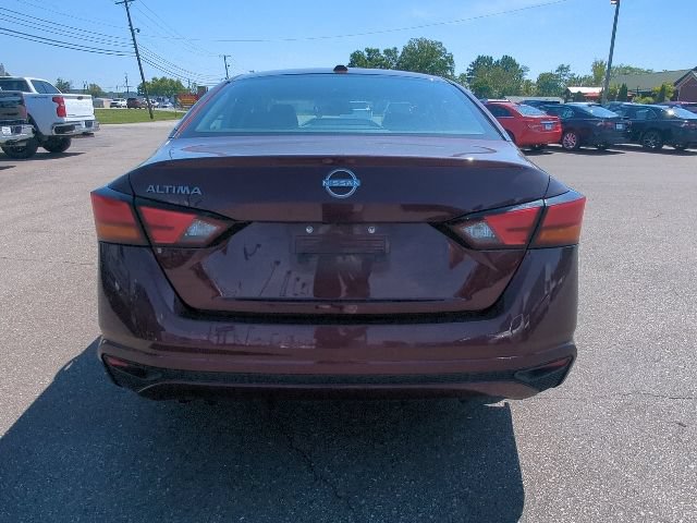 Used 2025 Nissan Altima 2.5 SV FWD image 28