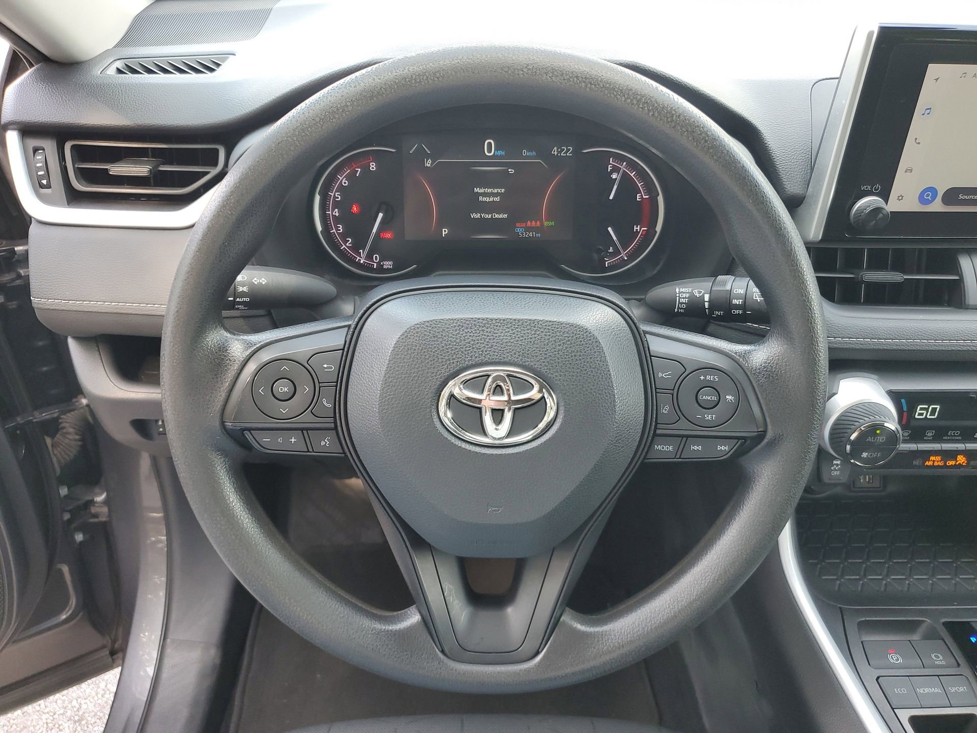 Used 2024 Toyota RAV4 XLE FWD image 21
