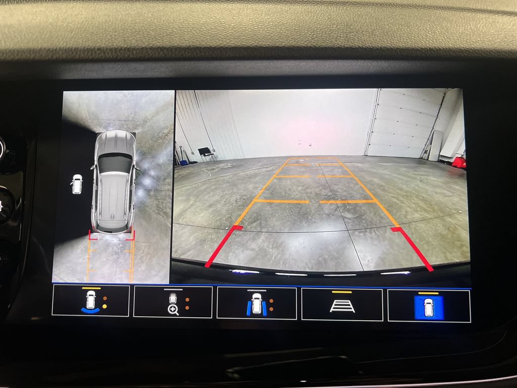 Certified 2023 Buick Envision Avenir AWD/4WD image 25