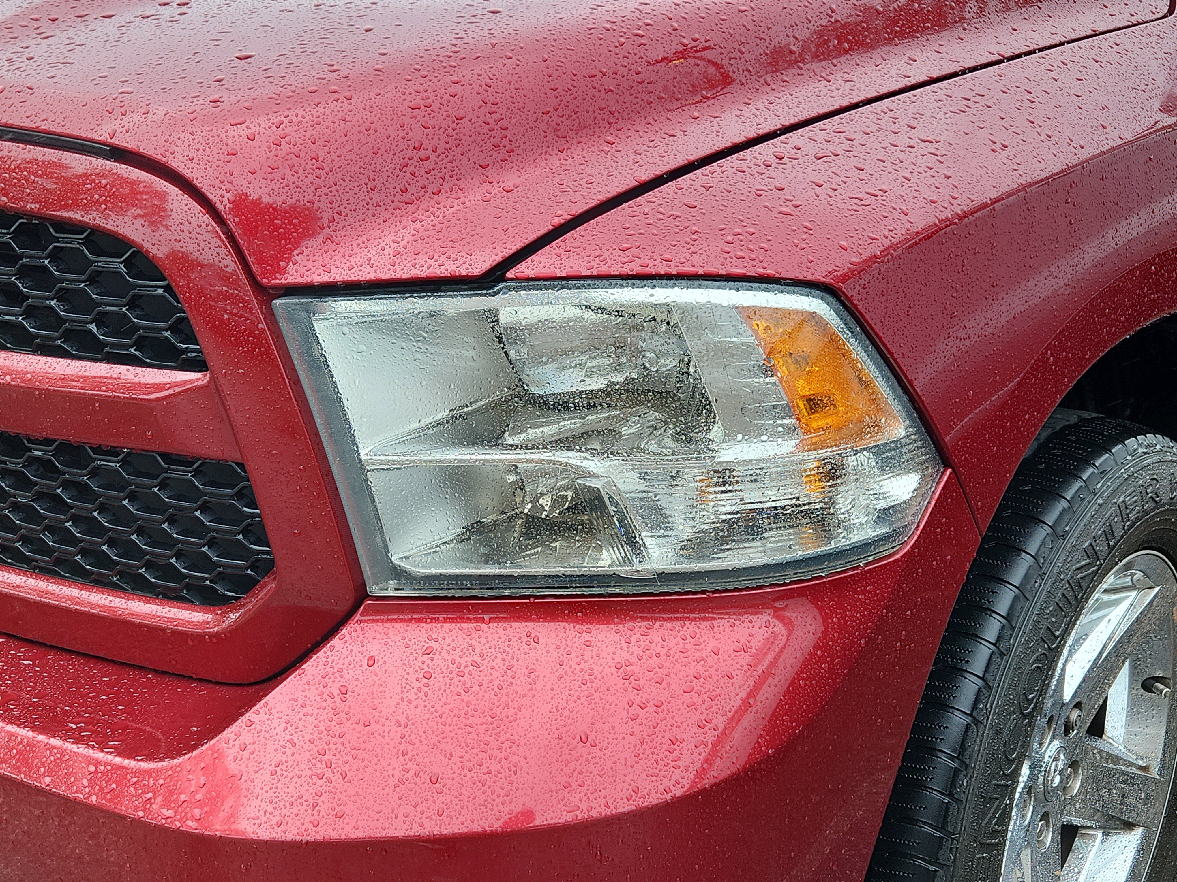 Used 2015 RAM 1500 Express image 9