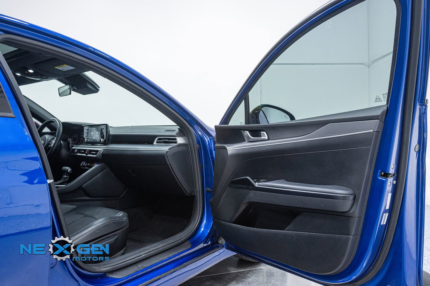 Used 2021 Kia K5 GT-Line AWD/4WD image 38