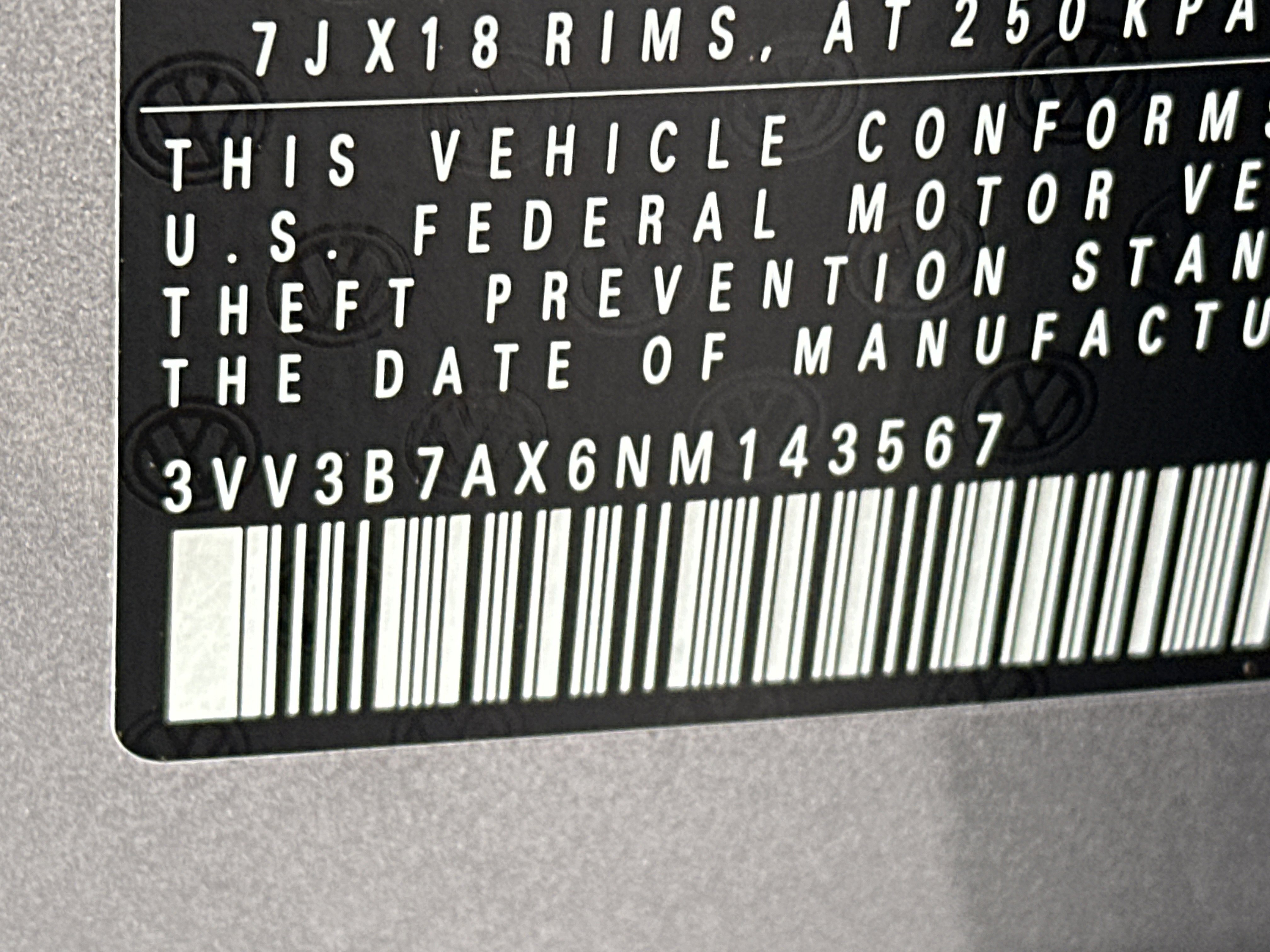 Used 2022 Volkswagen Tiguan SE image 34