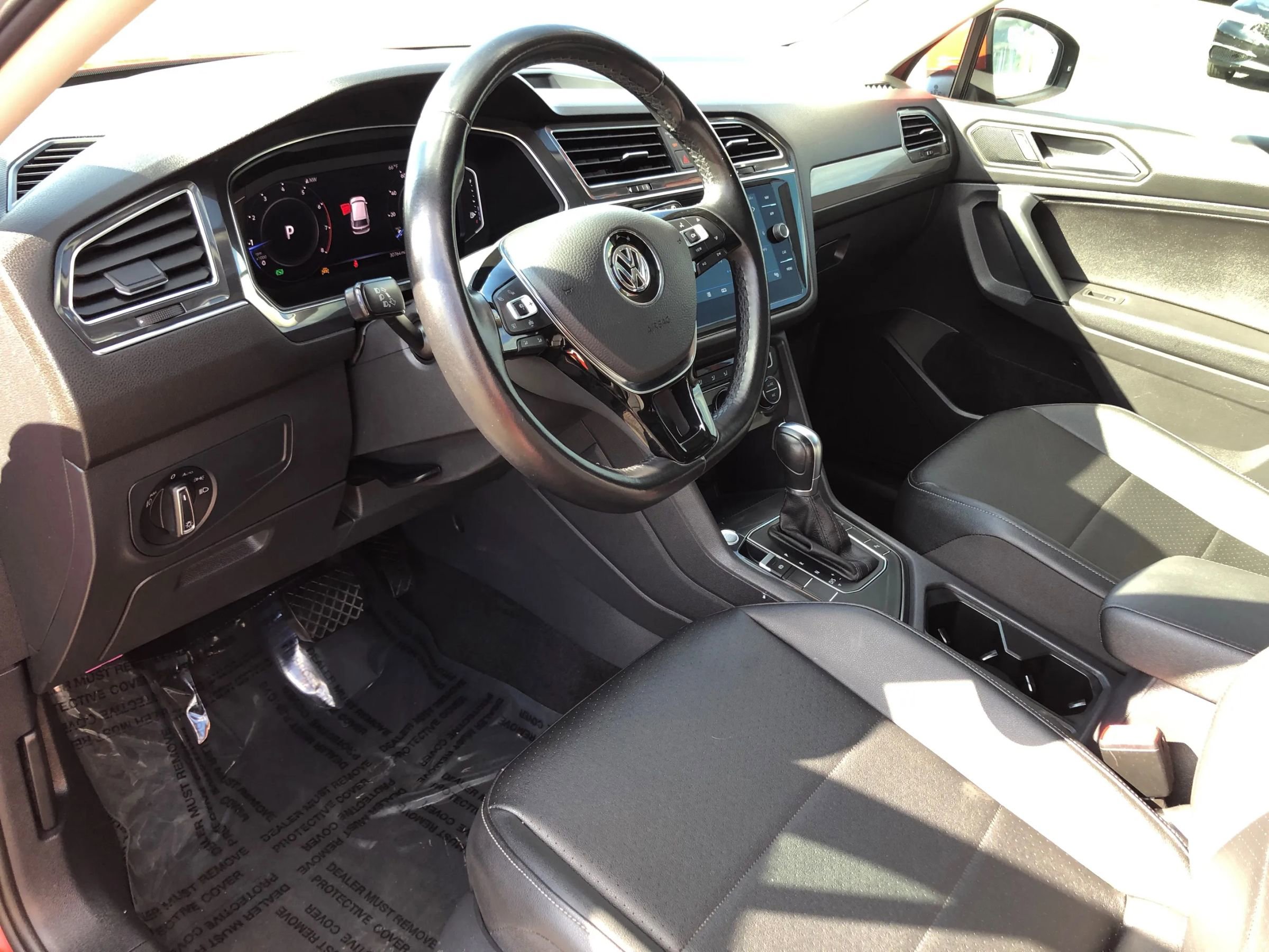 Used 2019 Volkswagen Tiguan SEL image 26