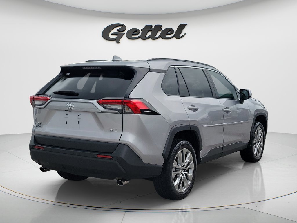 Certified 2023 Toyota RAV4 XLE Premium FWD image 5