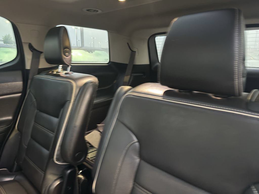 Certified 2018 GMC Acadia Denali w/ Technology Package AWD/4WD image 34