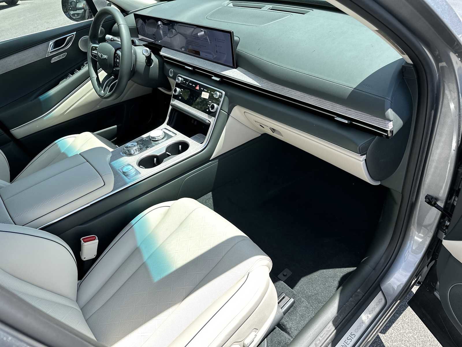 New 2026 Genesis GV80 2.5T Advanced image 25