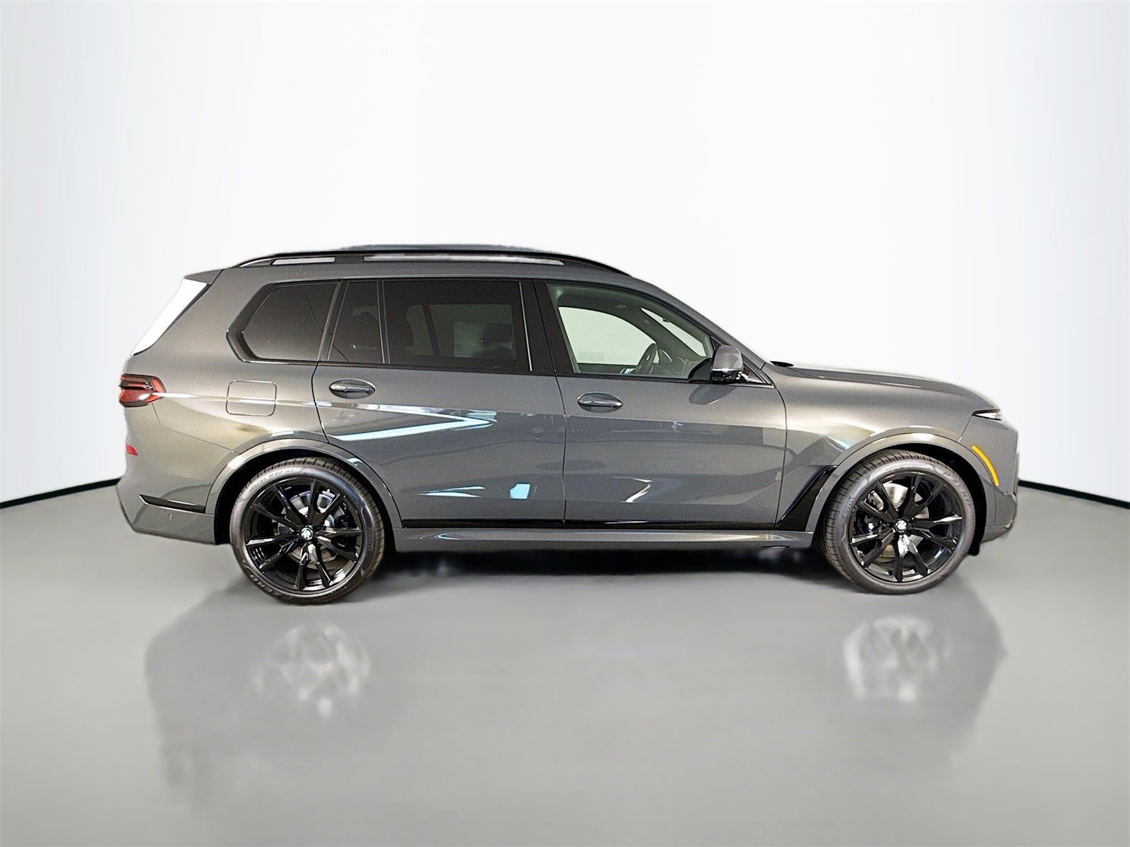 New 2026 BMW X7 xDrive40i w/ M Sport Package image 8