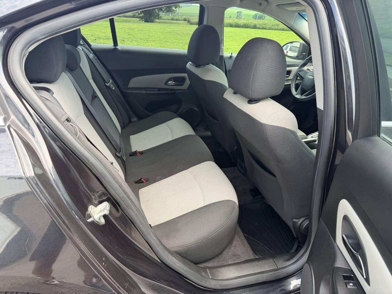 Used 2011 Chevrolet Cruze LS w/ Connectivity Package FWD image 14