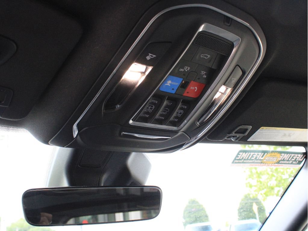 Used 2026 Jeep Grand Cherokee Limited w/ Limited Altitude Package AWD/4WD image 20