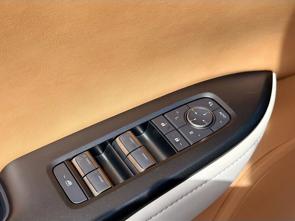 New 2026 Lexus RZ 350e 2WD image 7