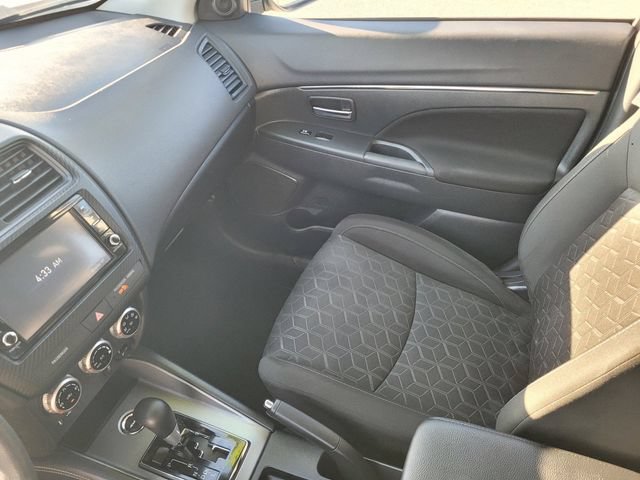 Used 2024 Mitsubishi Outlander Sport ES AWD/4WD image 11