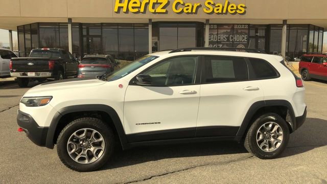 Used 2022 Jeep Cherokee Trailhawk w/ Premium Leather Package image 5