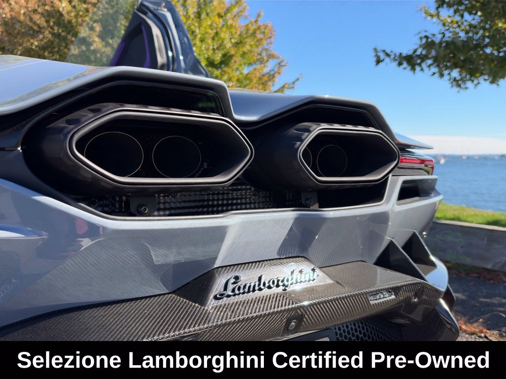 Used 2025 Lamborghini Revuelto AWD/4WD image 21