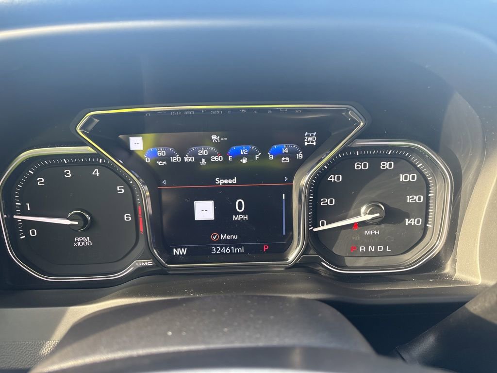 Used 2022 GMC Sierra 1500 Denali w/ Denali Premium Package AWD/4WD image 8