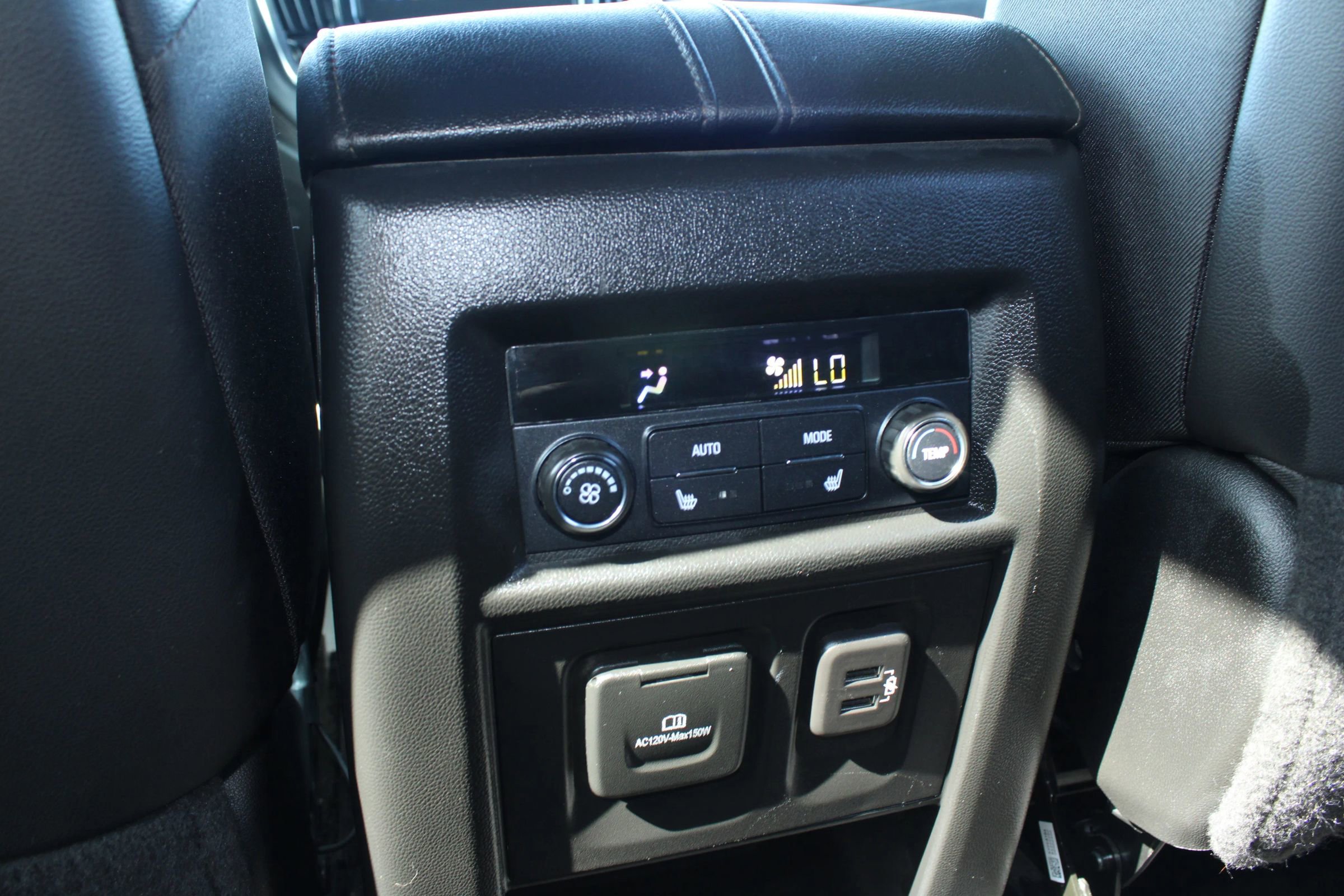 Used 2022 Chevrolet Traverse High Country image 26