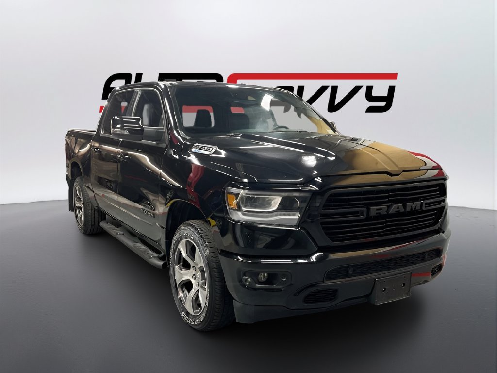 Used 2023 RAM 1500 Laramie AWD/4WD image 1