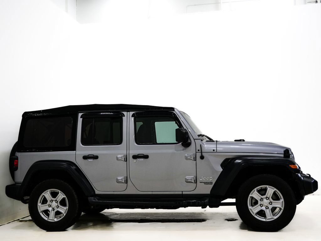Used 2018 Jeep Wrangler Unlimited Sport image 5