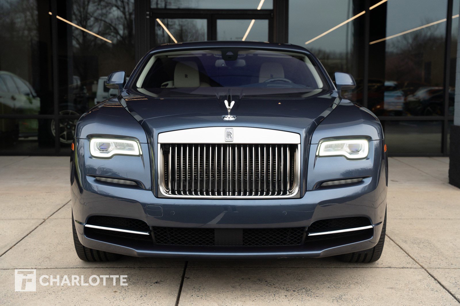 Used 2019 Rolls-Royce Wraith image 5