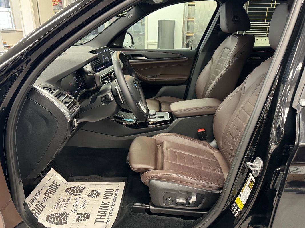 Used 2023 BMW X3 xDrive30i w/ Premium Package image 13