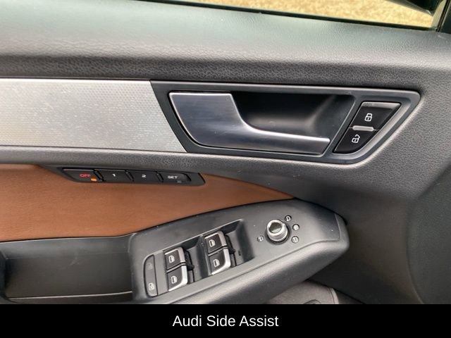 Used 2017 Audi Q5 2.0T Premium Plus w/ Technology Package image 13