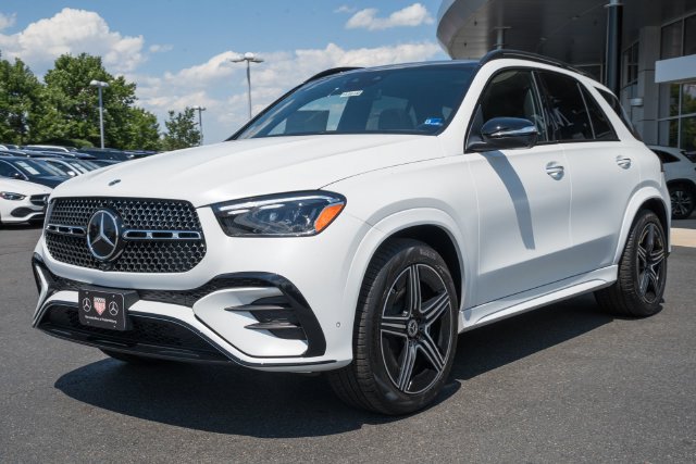 New 2026 Mercedes-Benz GLE 450 4MATIC image 3