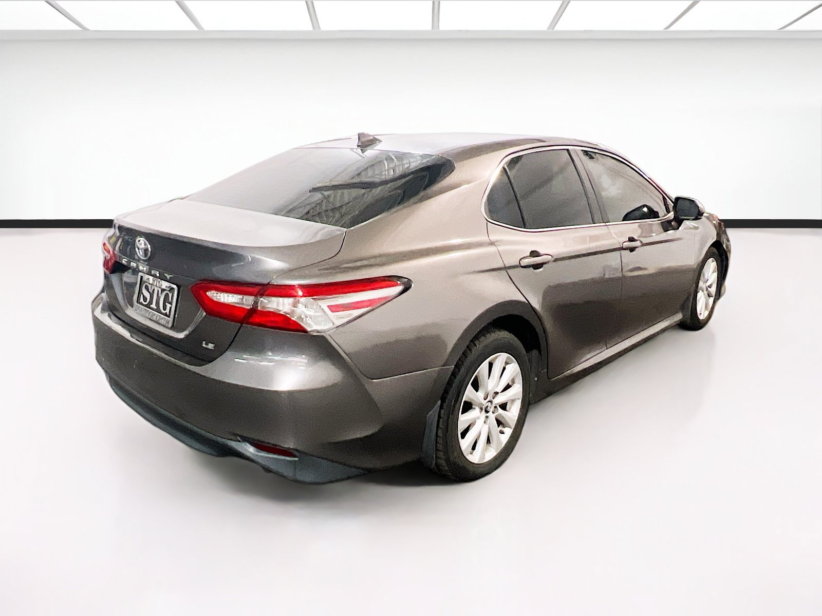 Used 2020 Toyota Camry LE w/ Protection Package (Q2) FWD image 4