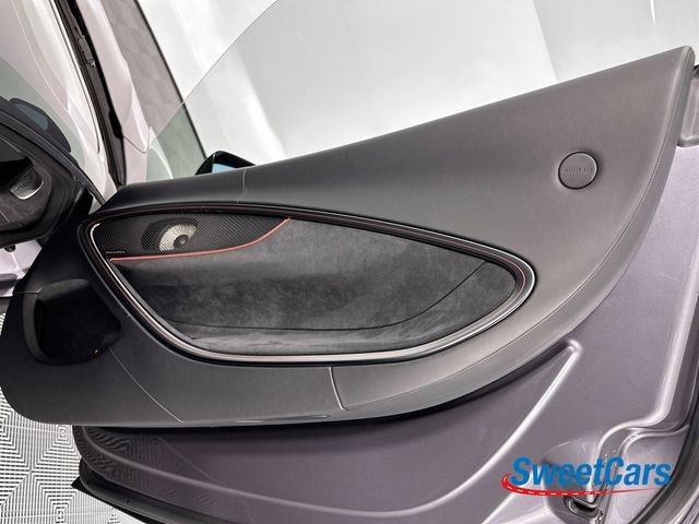 Used 2024 McLaren Artura image 34