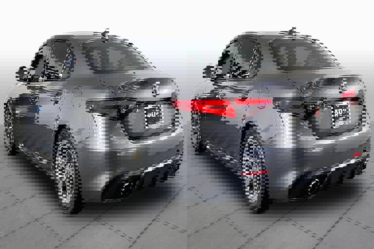 Used 2019 Alfa Romeo Giulia w/ Quick Order Package 22K Sport RWD image 12