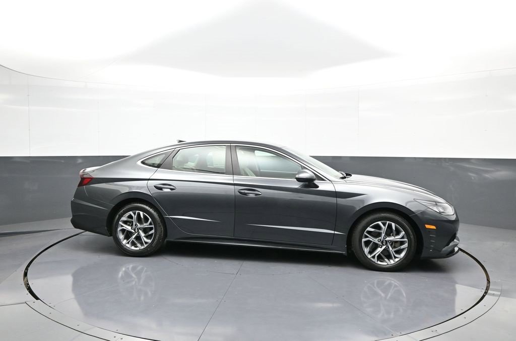 Used 2022 Hyundai Sonata SEL image 5