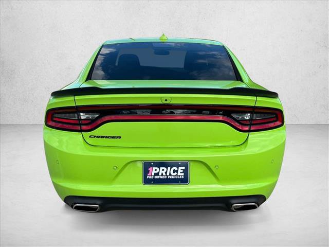 Used 2023 Dodge Charger SXT w/ Blacktop Package RWD image 7