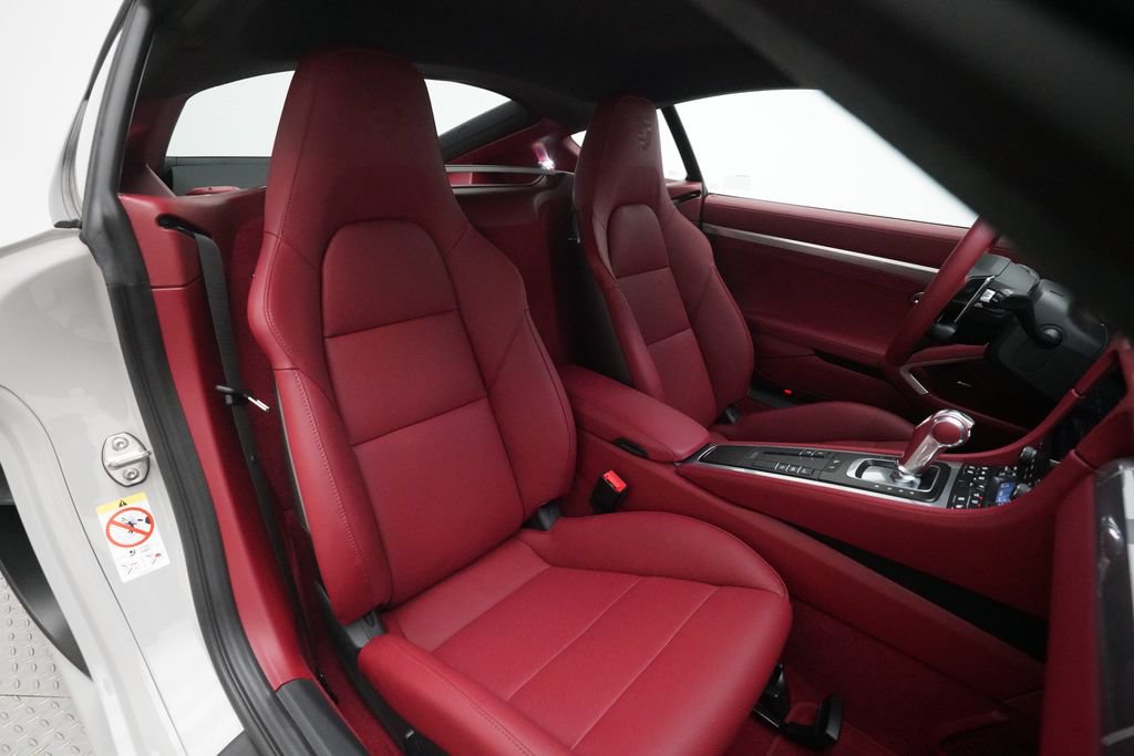 Certified 2025 Porsche 718 Cayman GTS RWD image 26