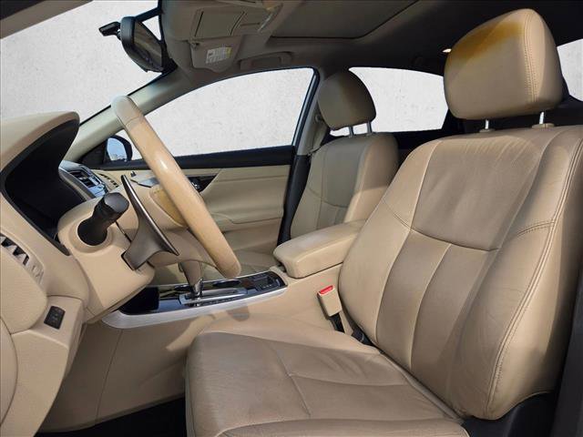 Used 2015 Nissan Altima 3.5 SL image 16