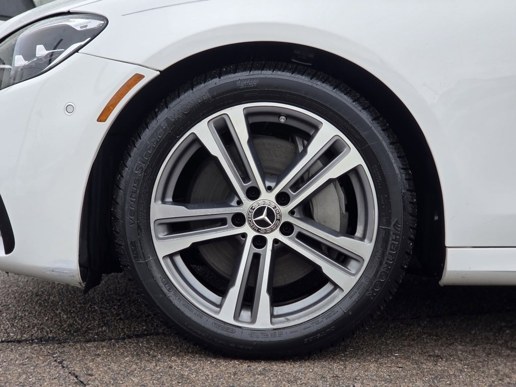 Used 2022 Mercedes-Benz E 350 4MATIC Sedan image 11